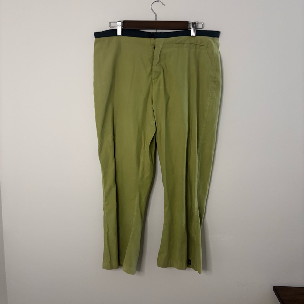 Royal Robbins Size 14 Light Green Cropped Pants lightweight travel pants